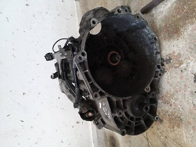 OCTAVİA çıkma yedek parça OCTAVİA ŞANZIMAN 2004 - 2009 (2)